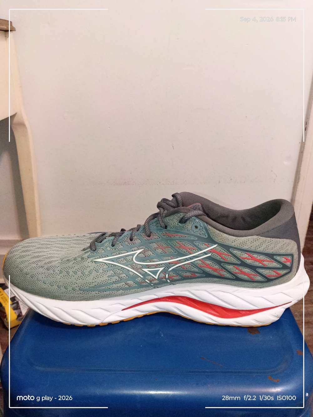 Mizuno Men’s Wave-Style Athletic Shoe - Gray Green with Red Accent